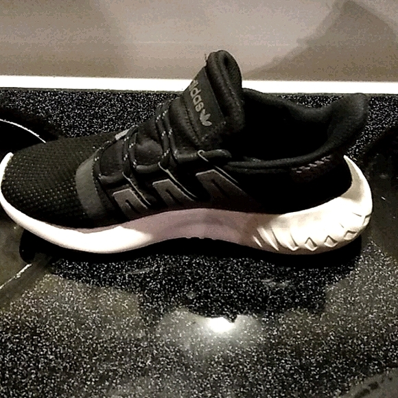 Youth size 4 Adidas Tennis Shoes - Picture 2 of 3